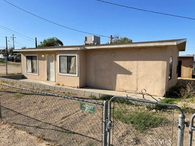 14160 Hesperia, Victorville, California 92395 — photo 5