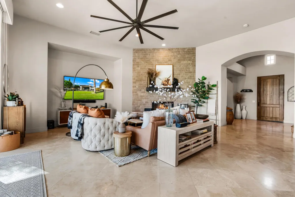 10-56738 Palms Drive-16 10-56738 Palms Drive-16