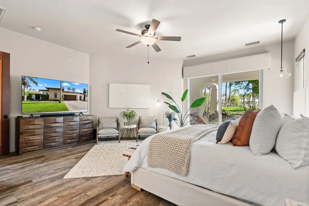 19-56738 Palms Drive-39 19-56738 Palms Drive-39