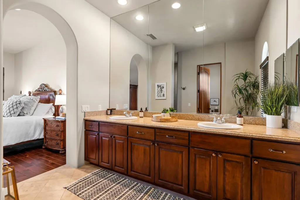 28-56738 Palms Drive-5 28-56738 Palms Drive-5
