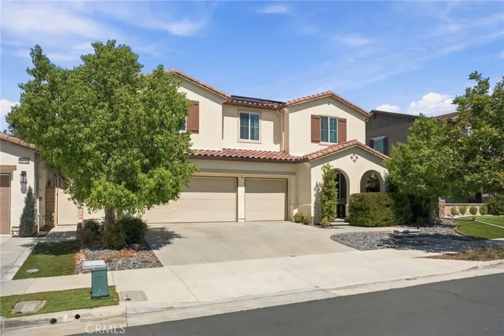 24524 Division, Menifee, California 92584 — photo 4