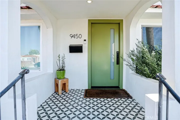 9450 S Harvard, Los Angeles, California 90047 — photo 5