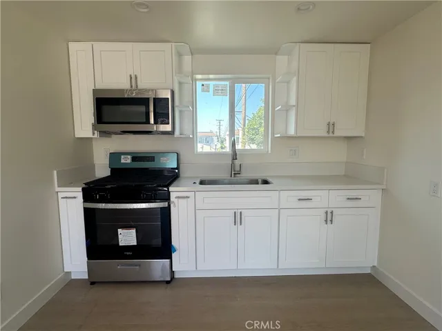 426 E 17th, Long Beach, California 90813 — photo 5