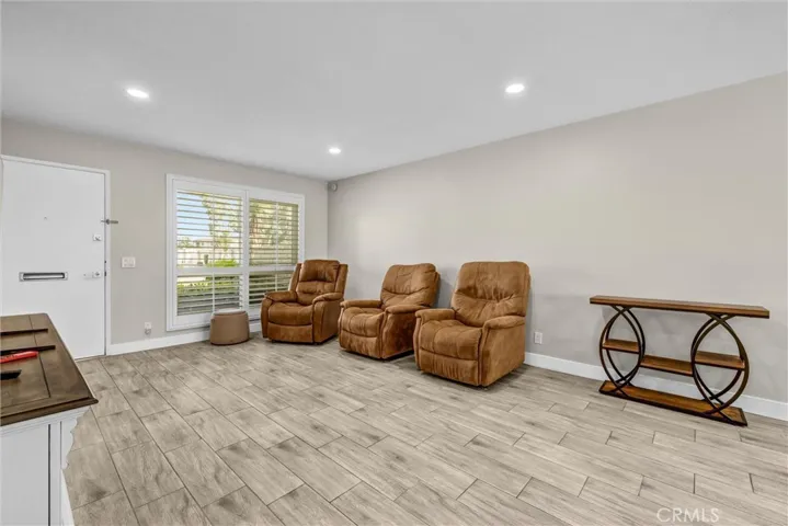 12827 Newhope, Garden Grove, California 92840 — photo 5