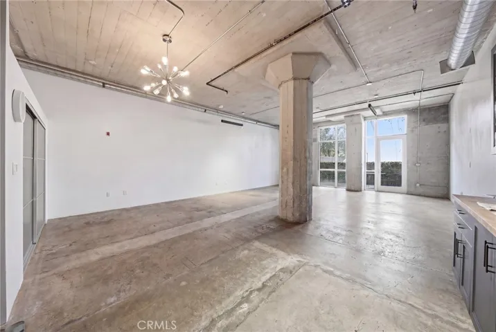 825 E 4th 101, Los Angeles, California 90013 — photo 5