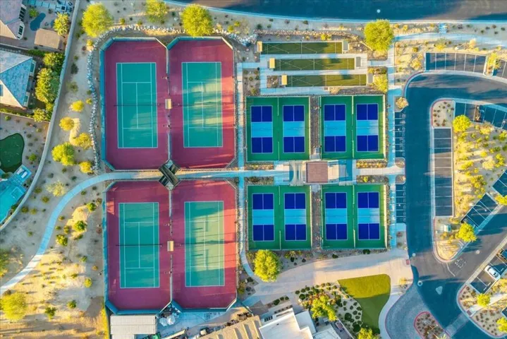 54-New Tennis (1)
