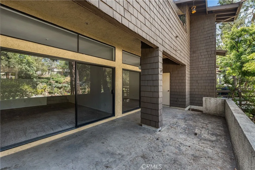gallery-image 2
