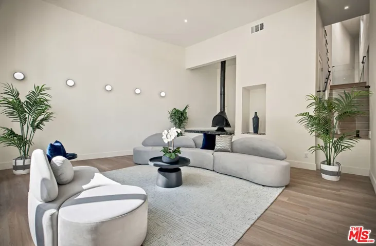1525 Wabasso Way, Glendale, California 91208 — photo 5