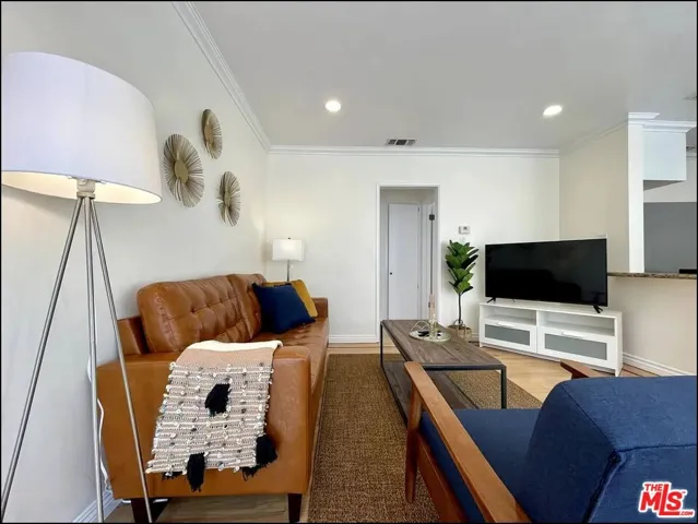 834 Lincoln Boulevard A, Santa Monica, California 90403 — photo 4