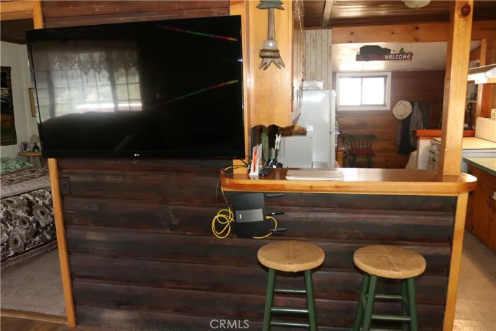 801 Edgemoor, Big Bear Lake, California 92315 — photo 5