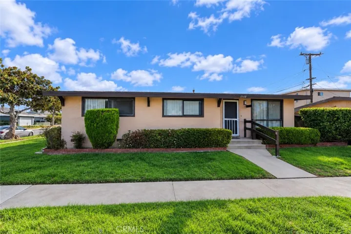 1560 W 179th, Gardena, California 90248 — photo 4