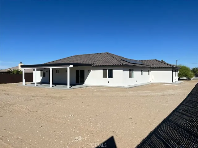 10674 Victor Avenue, Hesperia, California 92345 — photo 5