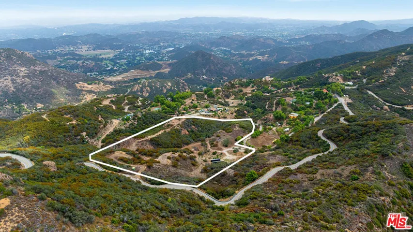 14613 Yerba Buena Road, Malibu, California 90265 — photo 5