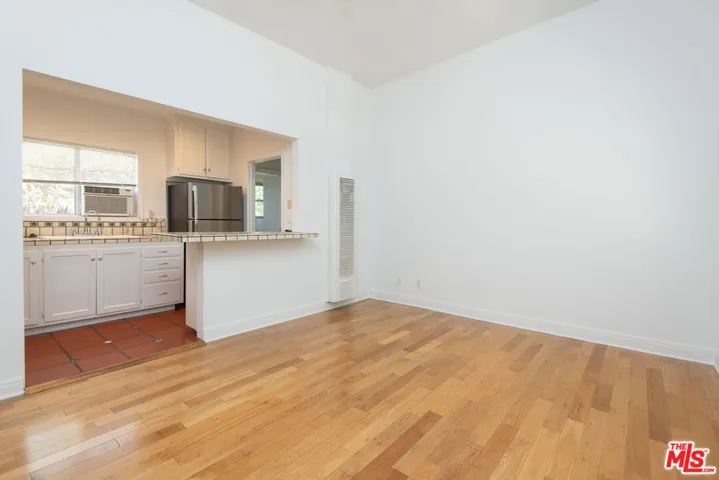 522 N Alta Vista Boulevard 3, Los Angeles, California 90036 — photo 4