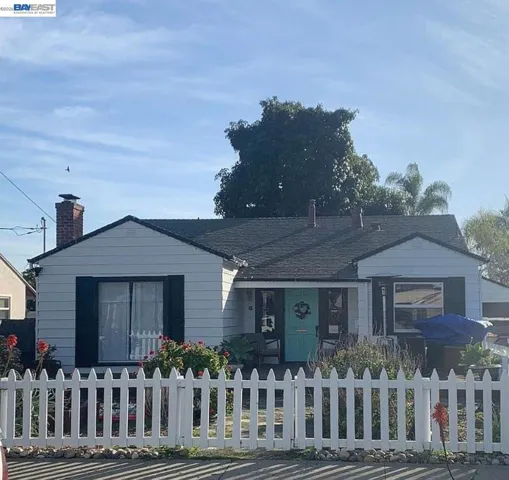 Front of cottage