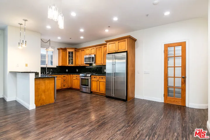 117 N Gale Drive 306, Beverly Hills, California 90211 — photo 5