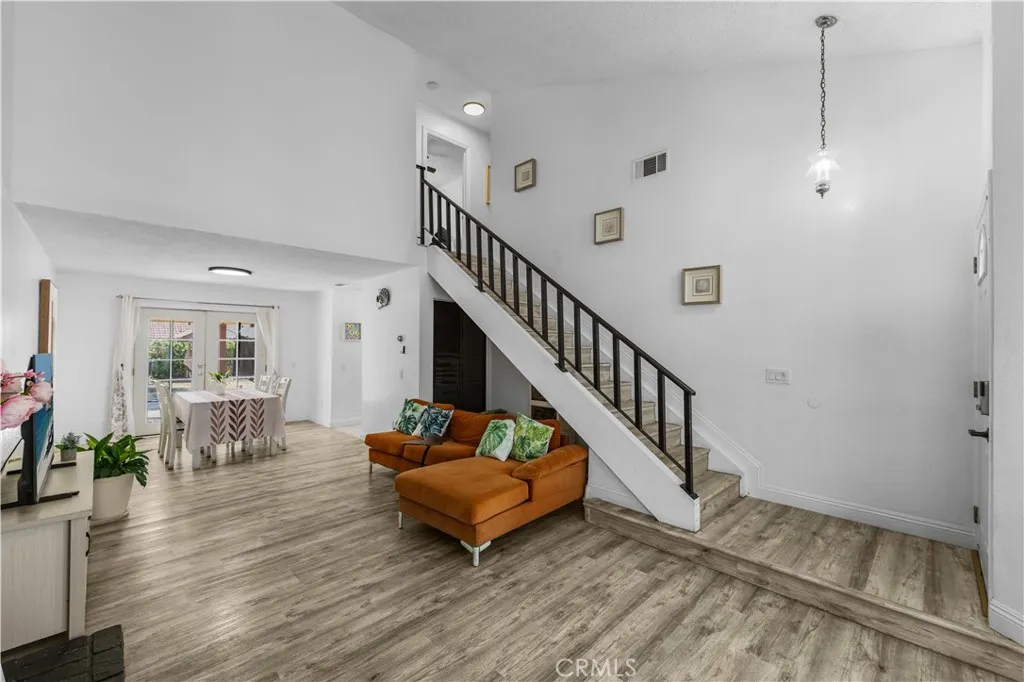 gallery-image 3