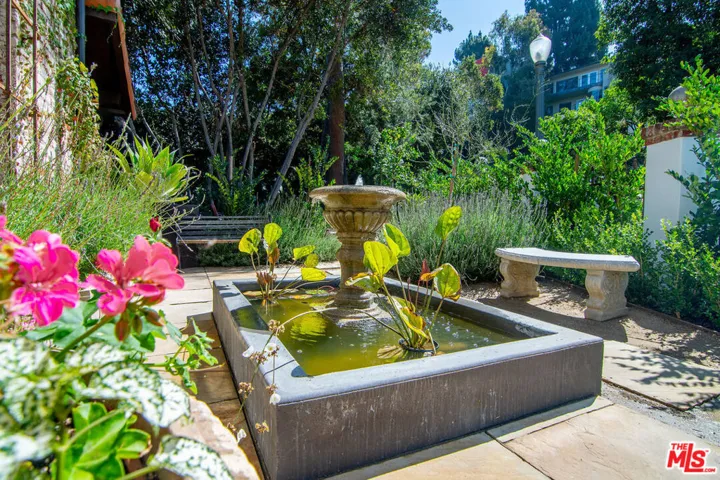 3475 N Knoll Drive, Los Angeles, California 90068 — photo 4