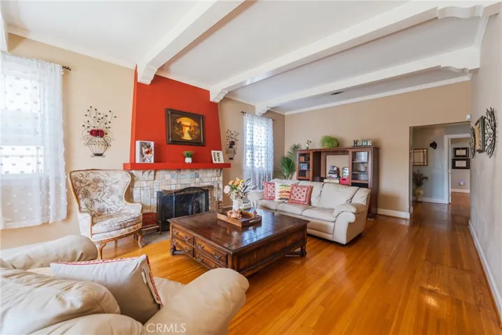 4011 W 60th, Los Angeles, California 90043 — photo 5