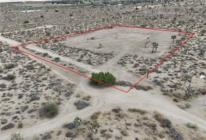 0 Vic Avenue X9 206 Ste, Llano, California 93544 — photo 5