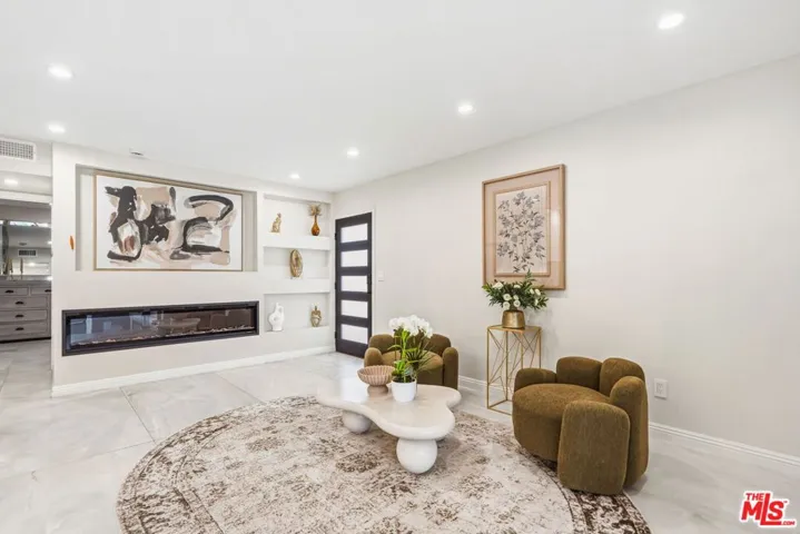 24812 Pitcairn Way, Torrance, California 90505 — photo 4