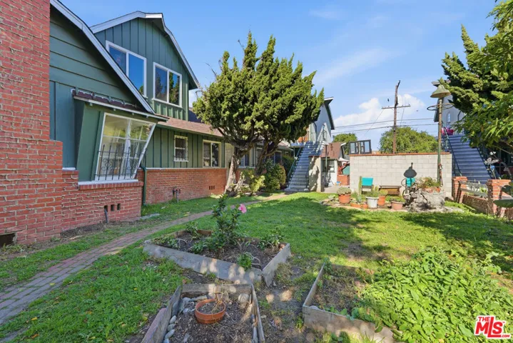 3826 Sawtelle Boulevard, Los Angeles, California 90066 — photo 4