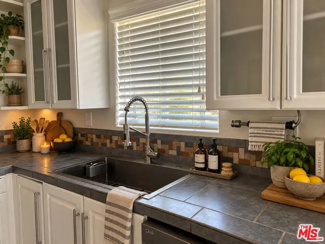 6645 W 86th Place 204, Los Angeles, California 90045 — photo 5