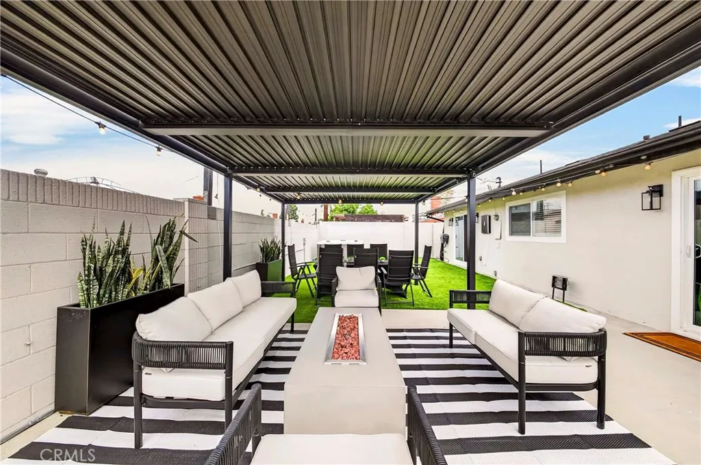 Inviting Backyard Inviting Backyard