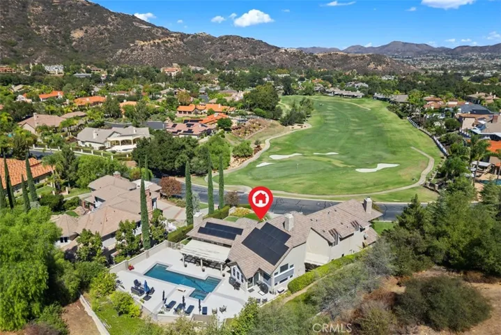 22499 Bear Creek Drive S, Murrieta, California 92562 — photo 5