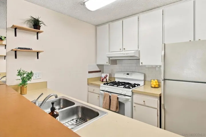 1605 Hotel Circle S B103, San Diego, California 92108 — photo 4
