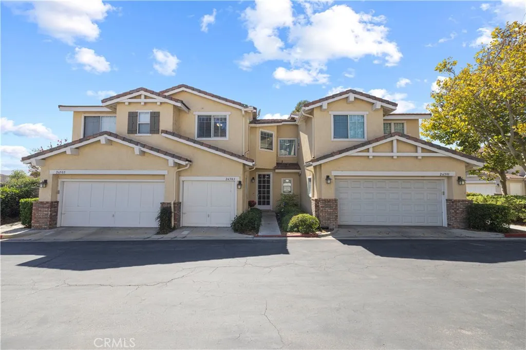 Situated on a cul de sac. Situated on a cul de sac.