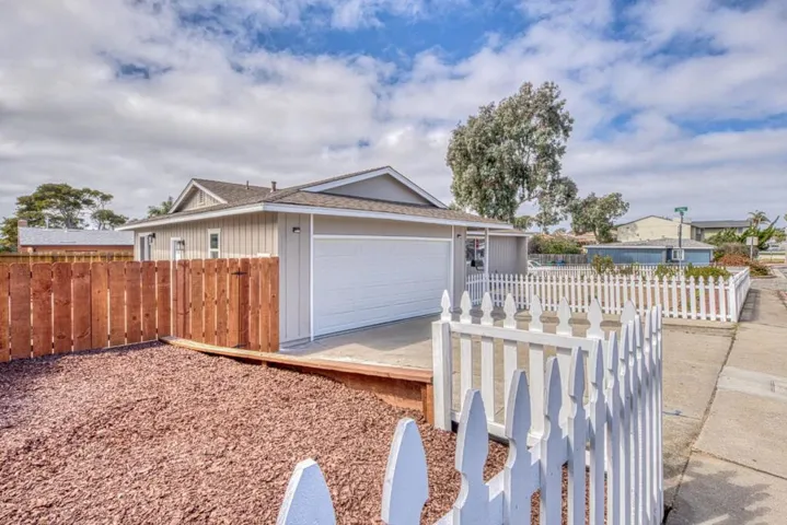 1751 Judson Street, Seaside, California 93955 — photo 4