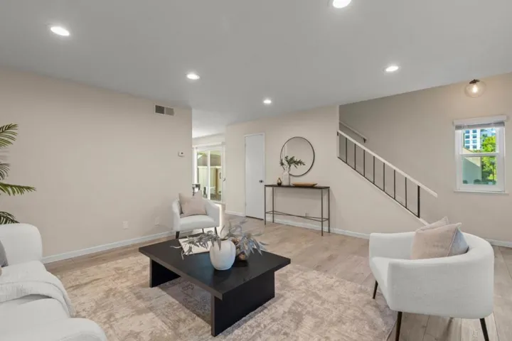 5092 Plaza Corona, Santa Clara, California 95054 — photo 5