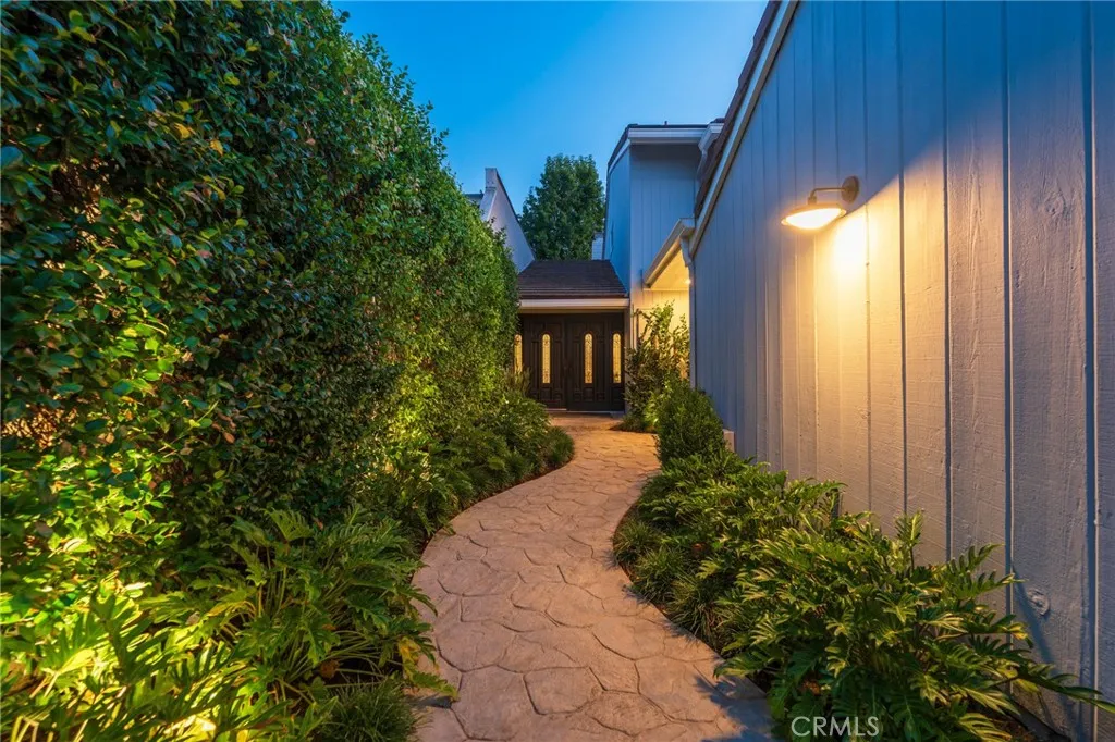 New landscape and lighting New landscape and lighting