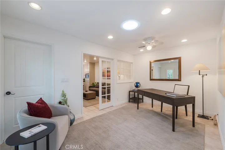 Office/Den (with option of separate French Door entry from courtyard)