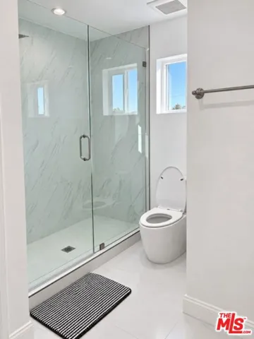 10743 Saticoy Street, Los Angeles, California 91352 — photo 5