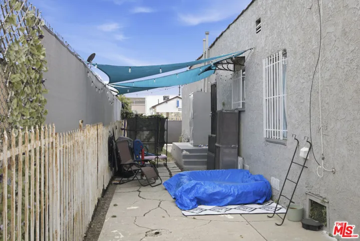 10714 S Broadway, Los Angeles, California 90061 — photo 5