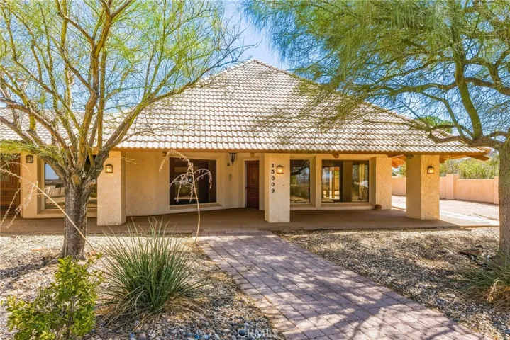 13009 Rincon, Apple Valley, California 92308 — photo 5