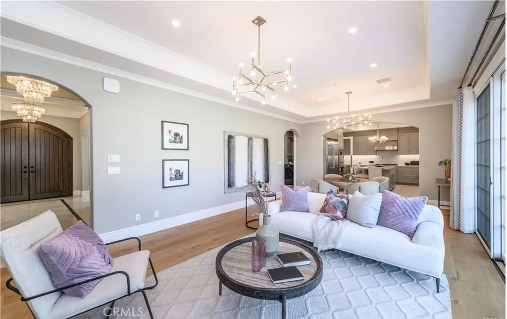 gallery-image 2