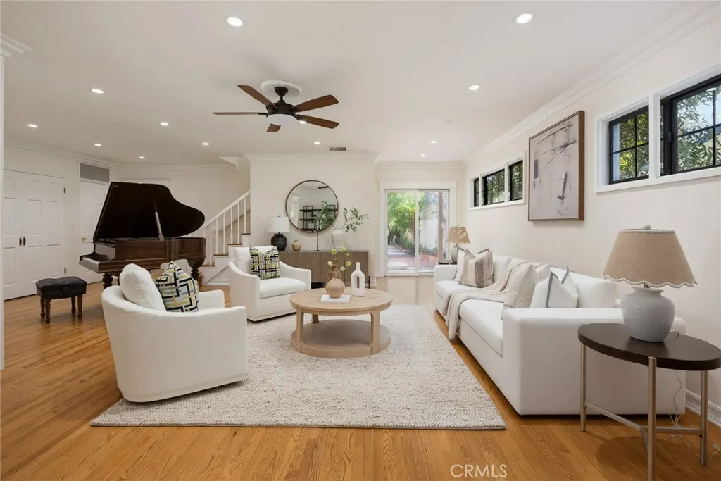 gallery-image 3