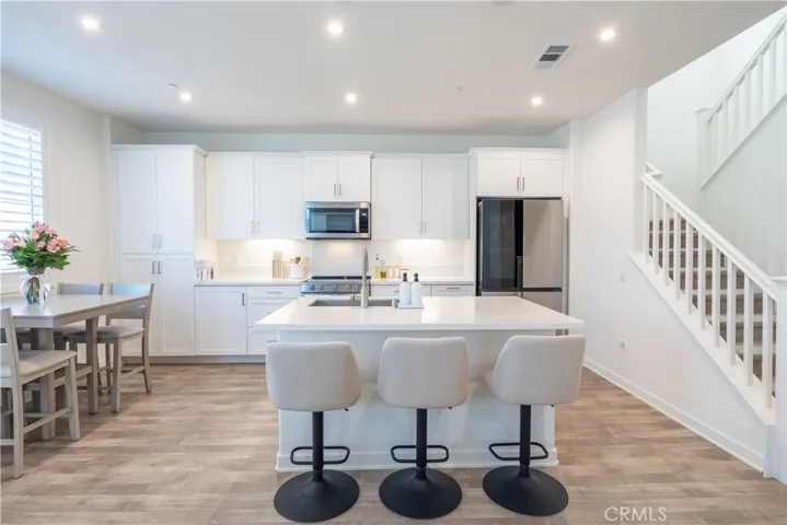 16062 Olivas Lane, Fontana, California 92336 — photo 5