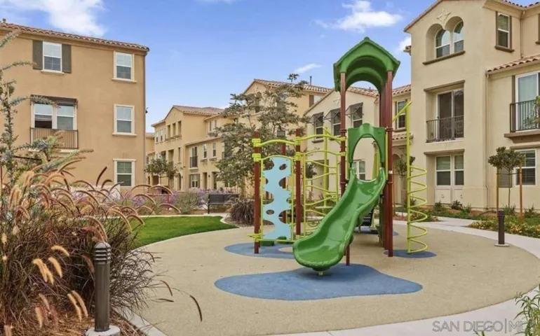 5055 Manzano St, Camarillo, California 93012 — photo 4