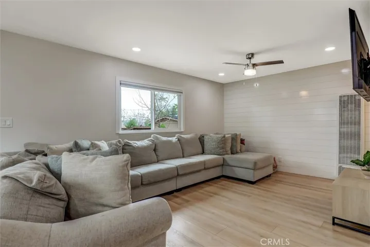 33288 Landerville, Lake Elsinore, California 92530 — photo 5