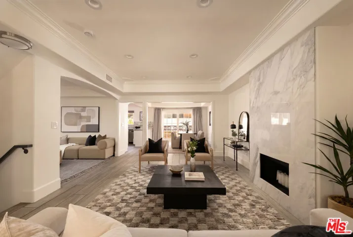 11723 Mayfield Avenue 3, Los Angeles, California 90049 — photo 5