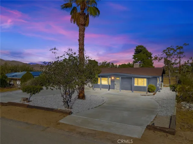 7587 Elk, Yucca Valley, California 92284 — photo 4