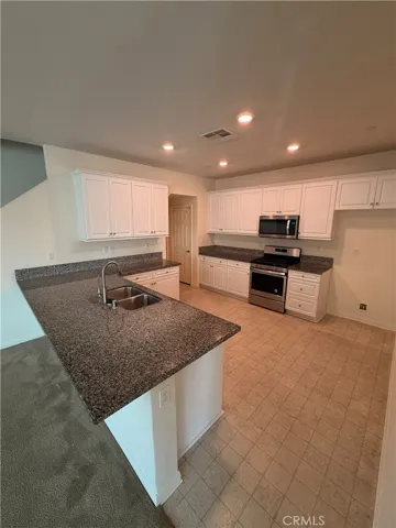 3080 E Sussex Privado, Ontario, California 91762 — photo 4