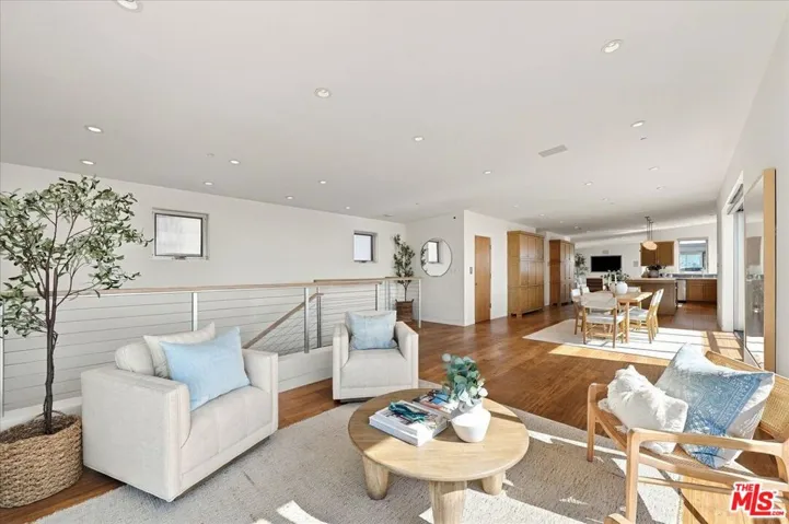 228 31st Street, Manhattan Beach, California 90266 — photo 4