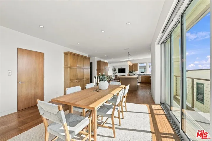 228 31st Street, Manhattan Beach, California 90266 — photo 5