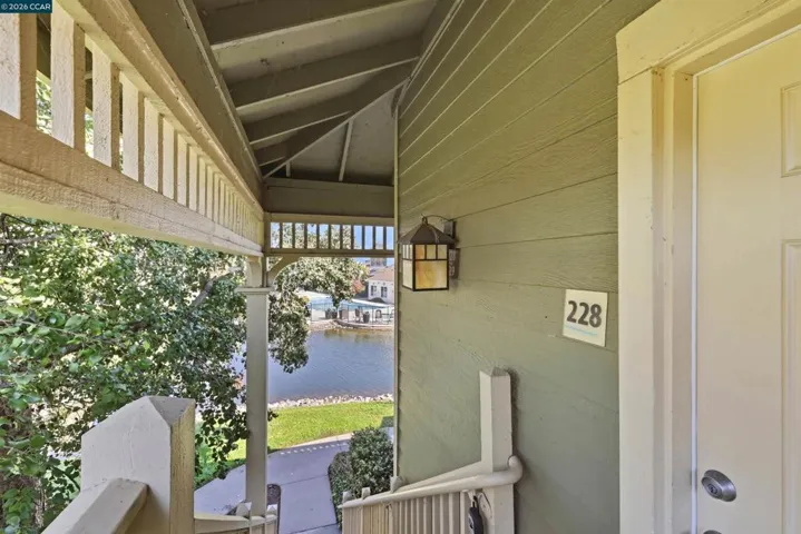 228 Lakeshore Court, Richmond, California 94804 — photo 5