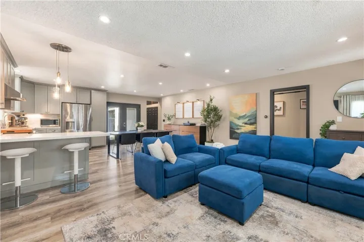 15741 Haynes Street, Van Nuys, California 91406 — photo 4